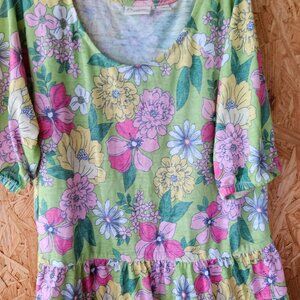 Floral print blouse